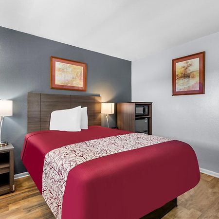Americas Best Value Inn Belleville Esterno foto