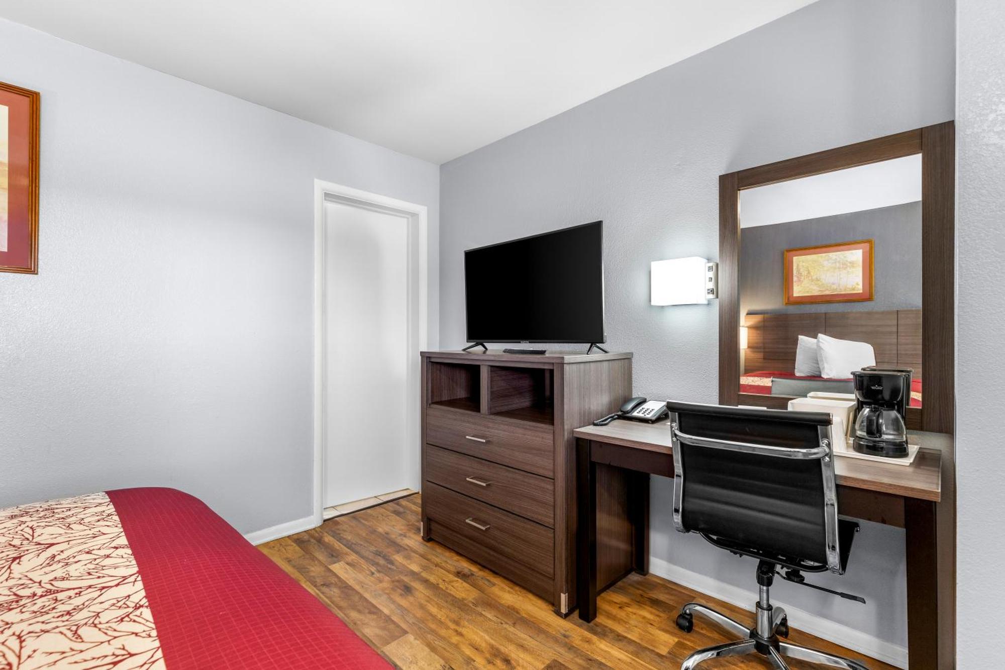 Americas Best Value Inn Belleville Esterno foto