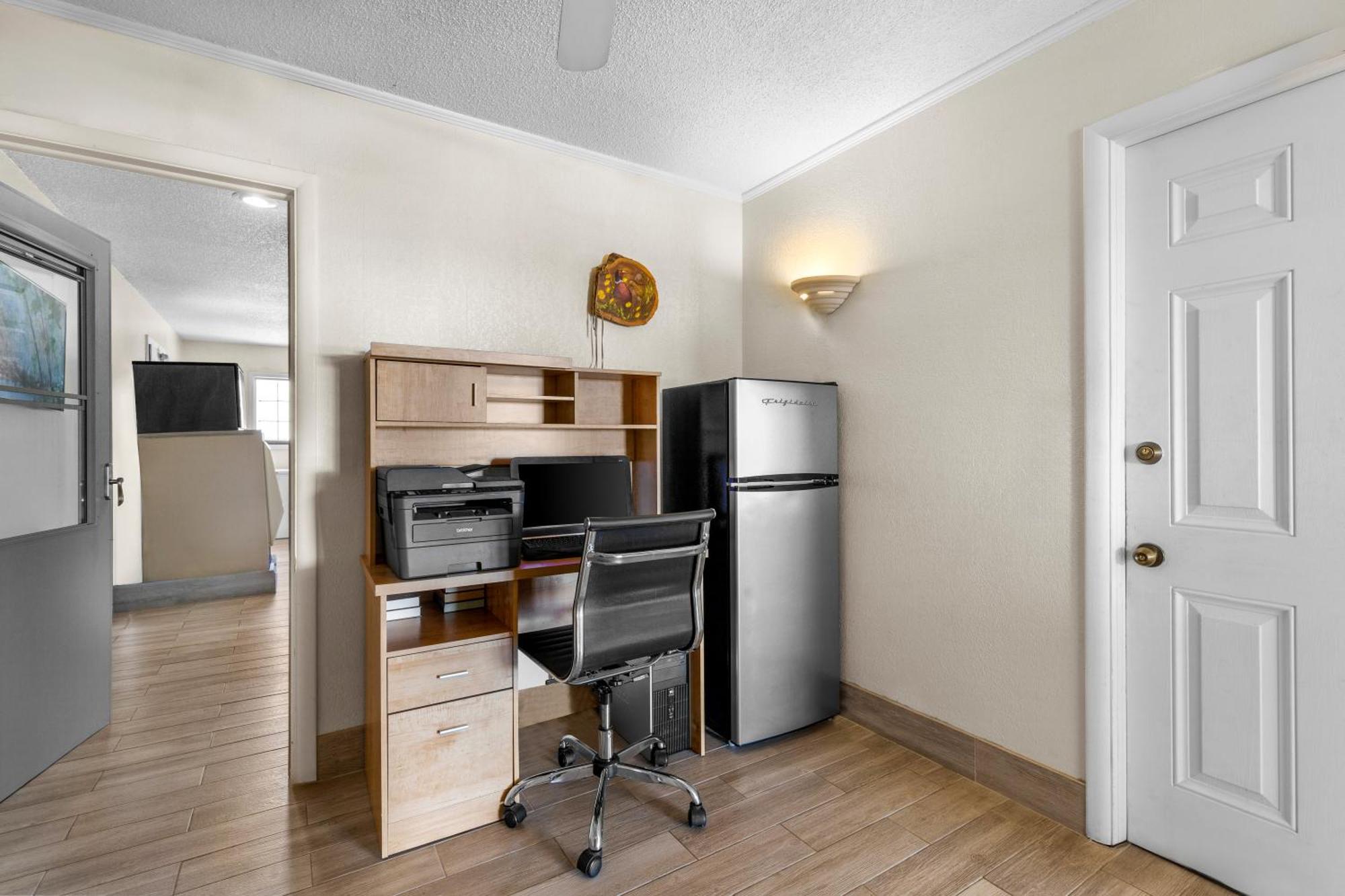 Americas Best Value Inn Belleville Esterno foto